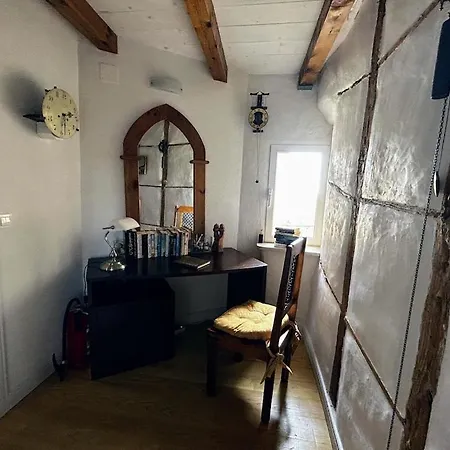 Prázdninový dům Beautifully Restored 400-year Old House With Stunning Sea Views From The Terrace Dubrovník