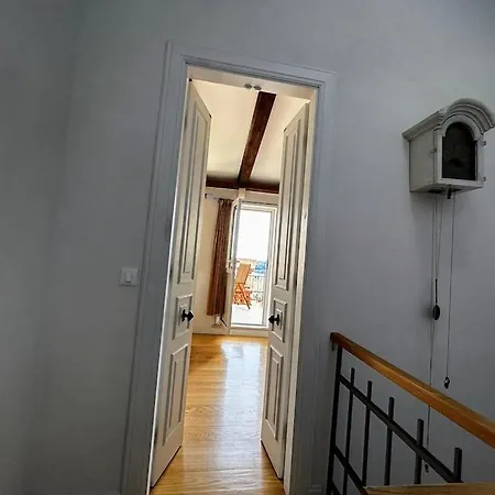 Beautifully Restored 400-year Old House With Stunning Sea Views From The Terrace Feriehus *