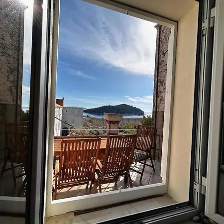 Beautifully Restored 400-year Old House With Stunning Sea Views From The Terrace * Dubrovnik
